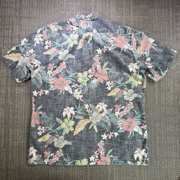 Reyn Spooner Hawaiian Shirt Floral Reverse Print - Picture 7 of 8